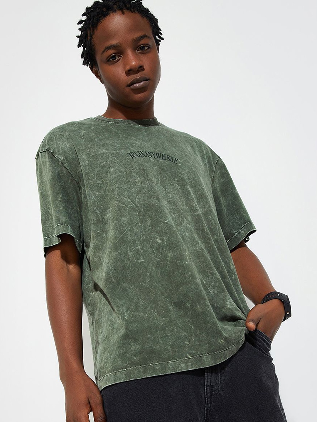 

max URB_N Men Oversized Acid Wash Back Printed T-shirt, Green