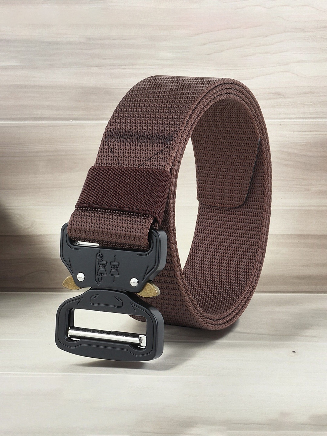 

The Roadster Lifestyle Co Men Textured Casual Belt, Brown