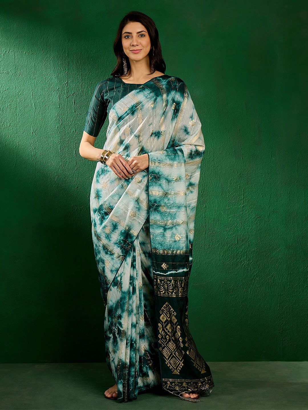 

MAHALASA Tie and Dye Zari Woven Kanjeevaram Saree, Green