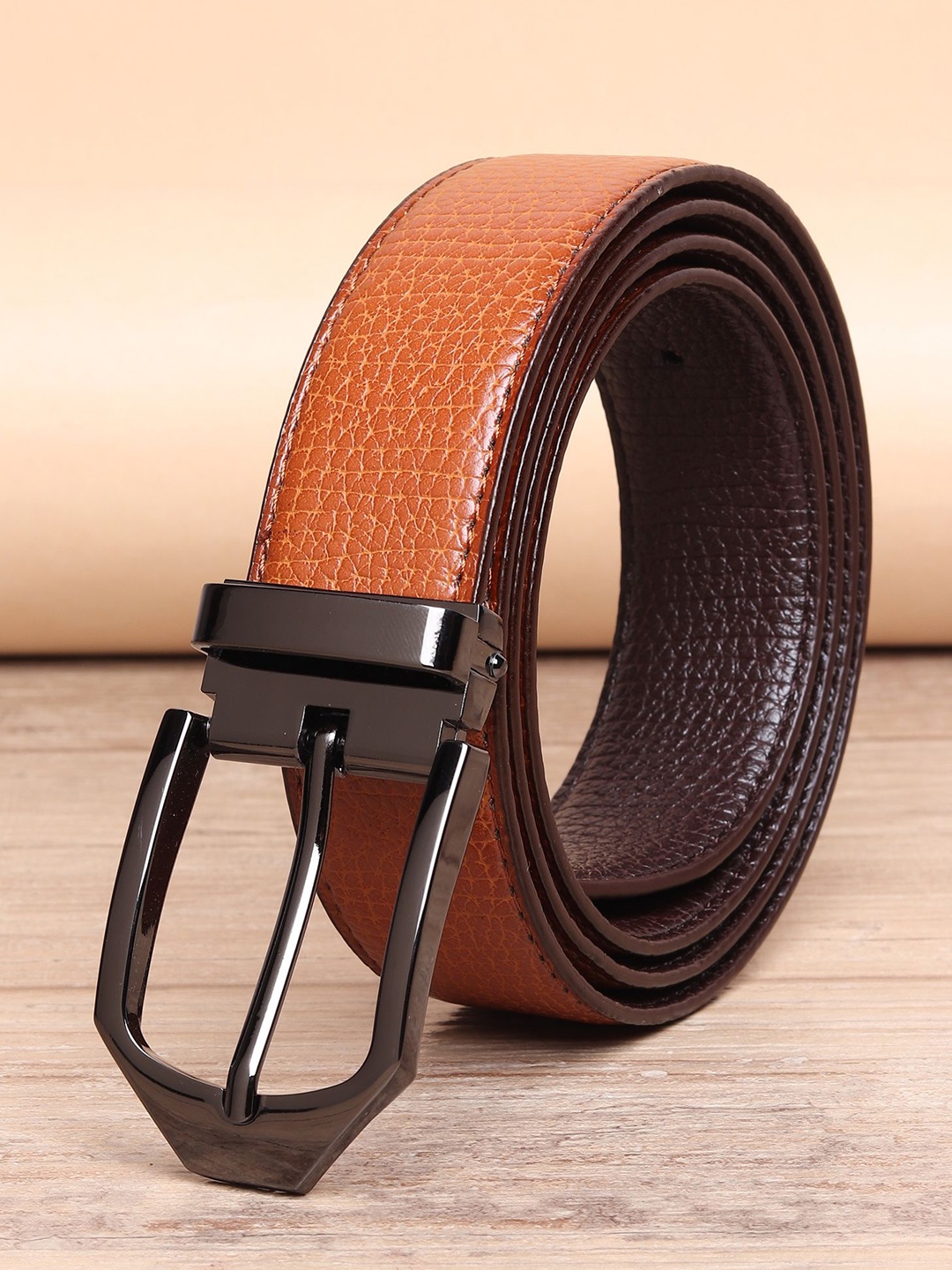 

INVICTUS Men Textured Tang Closure Belt, Tan