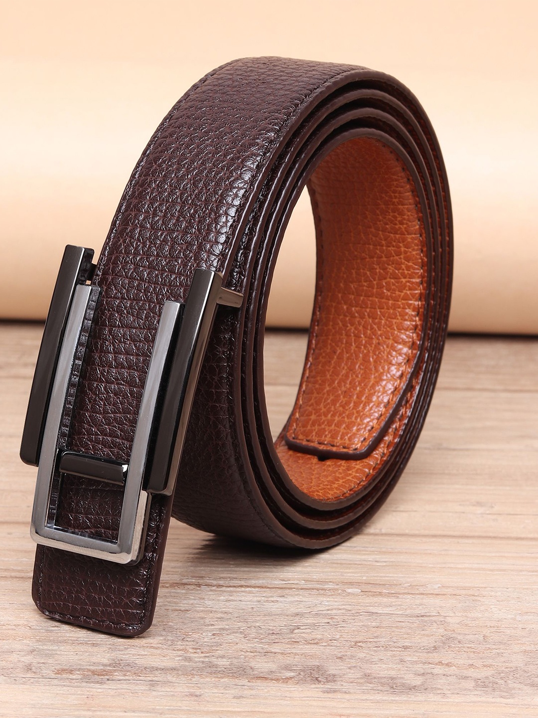

INVICTUS Men Textured Formal Belt, Brown