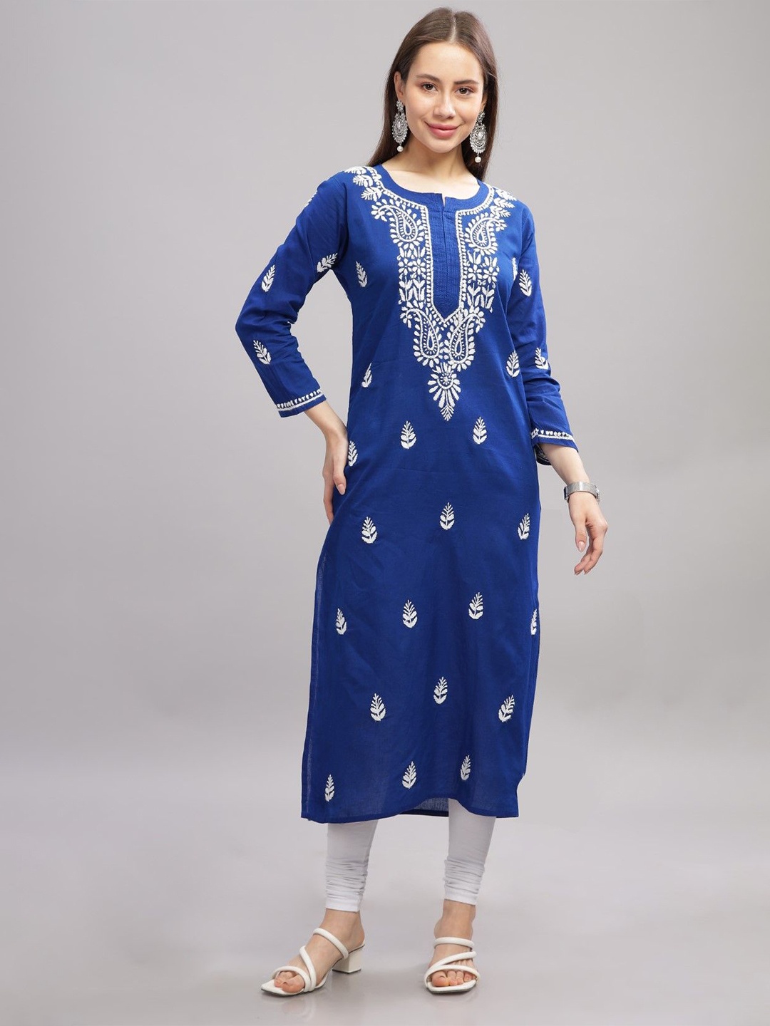 

THE VASILIKI Embroidered Pure Cotton Chikankari Kurta, Blue