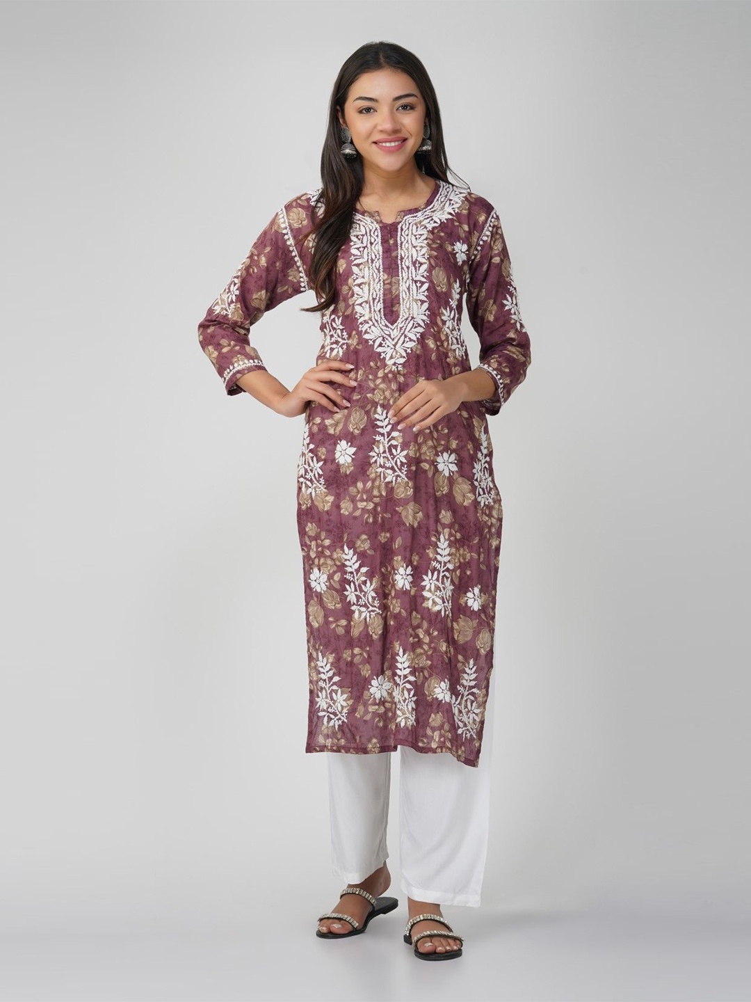 

THE VASILIKI Floral Embroidered Chikankari Pure Cotton Kurta, Purple