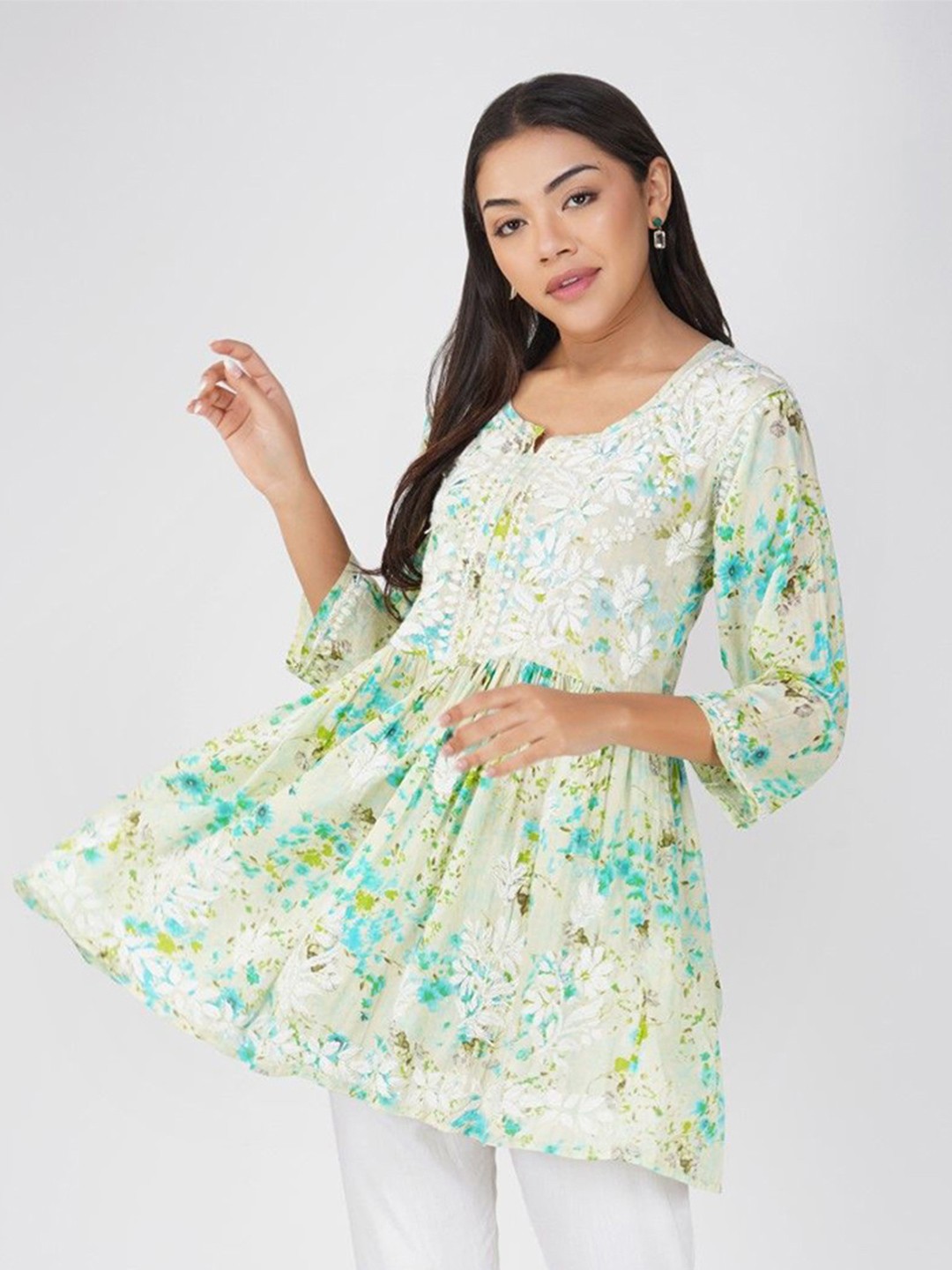 

THE VASILIKI Floral Printed Round Neck A-Line Cotton Top, Green