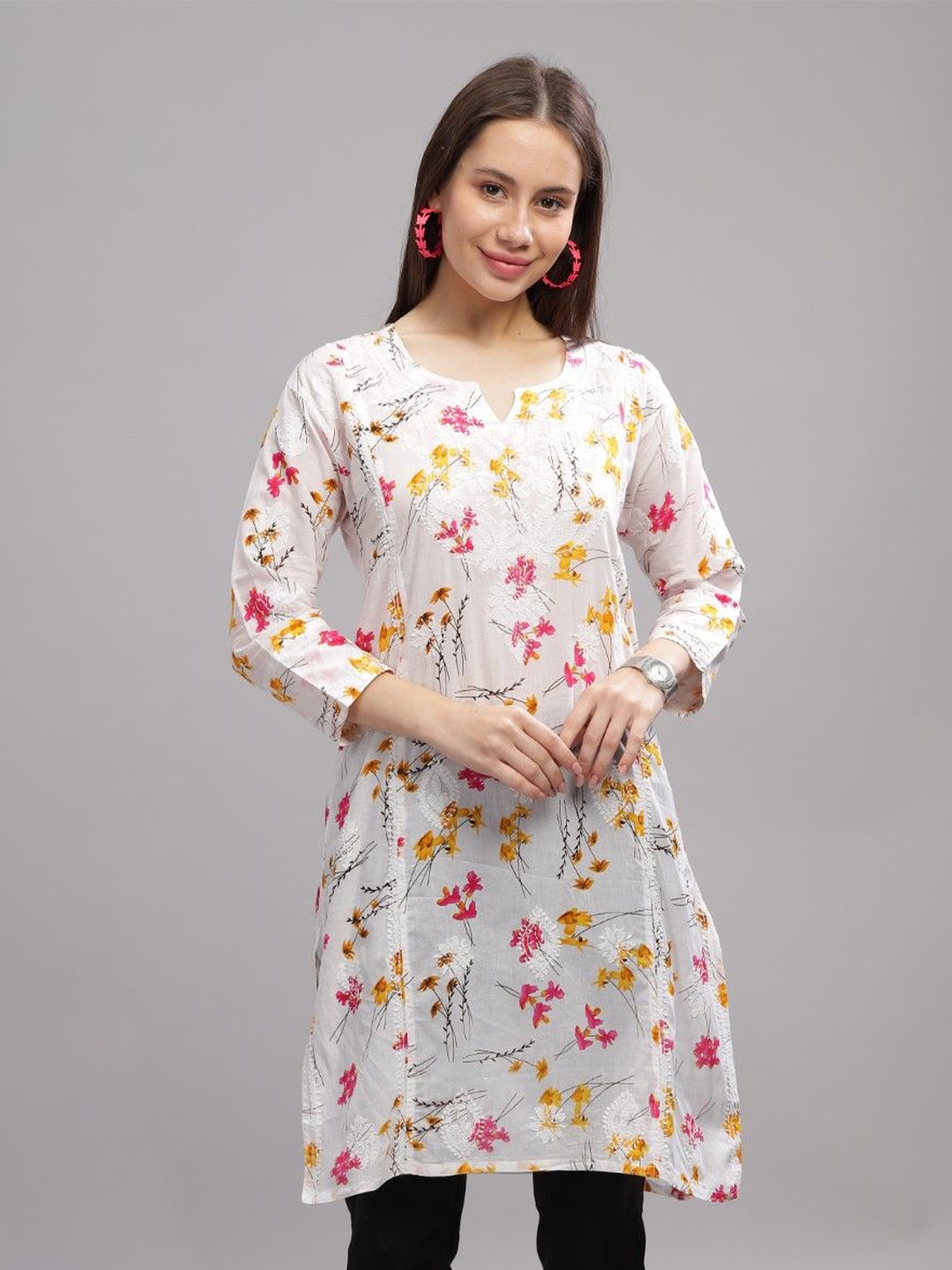 

THE VASILIKI Floral Embroidered Chikankari Pure Cotton Kurta, White