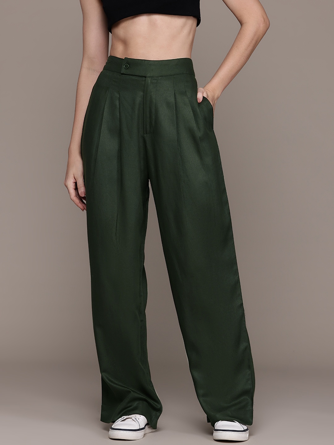 

The Roadster Lifestyle Co. Women High-Rise Pleated Trousers, Olive