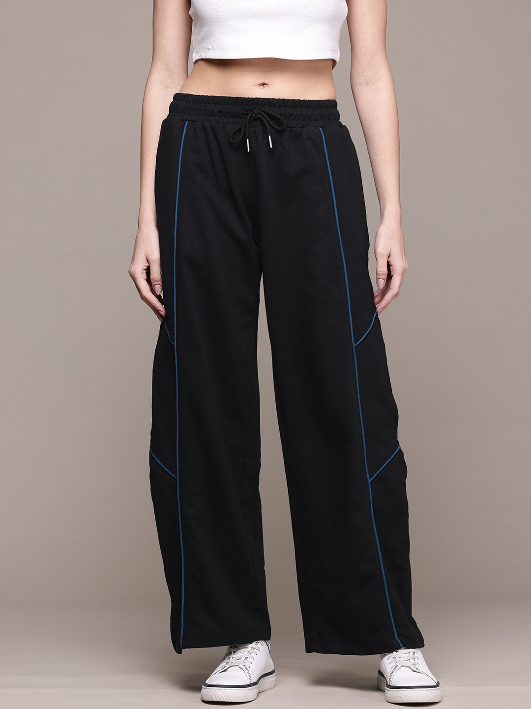 

The Roadster Lifestyle Co. Women Relaxed Fit Striped Track Pants, Black