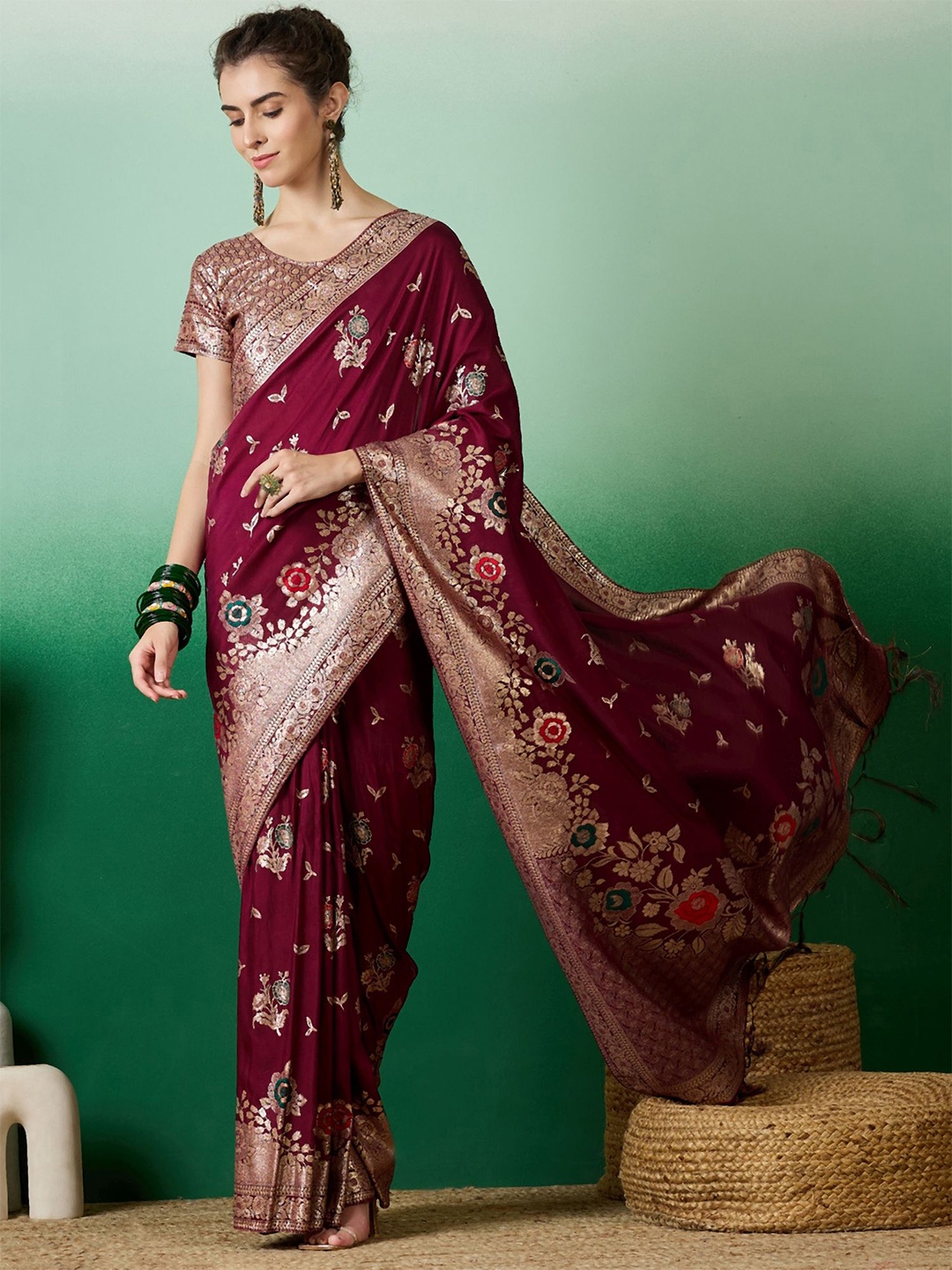 

MAHALASA Ethnic Motif Zari Woven Kanjeevaram Saree, Maroon