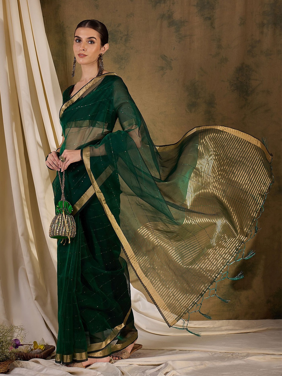 

MAHALASA Woven Design Zari Organza Kanjeevaram Saree, Green