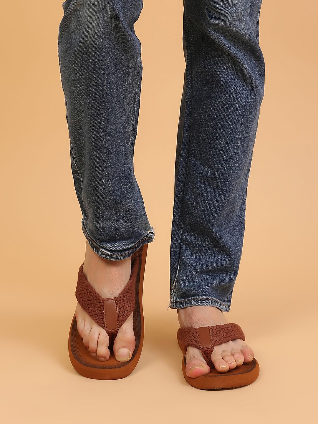 

yoho Bornfire Men Lightweight Orthopaedic Slippers, Rust