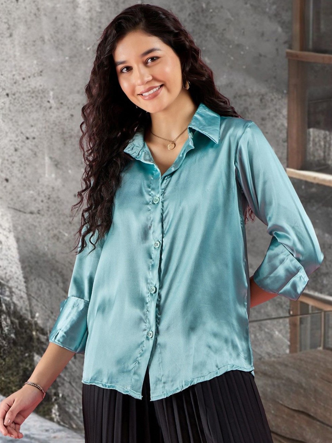 

DressBerry Women Relaxed Fit Solid Casual Shirt, Sea green