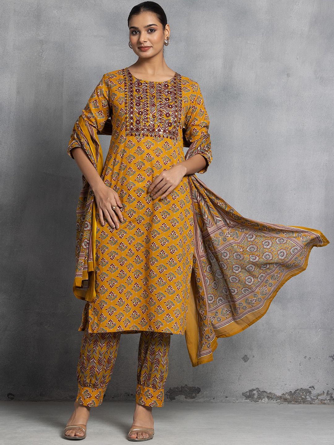 Rang by Indya Printed Thread Work Pure Cotton Straight Kurta With Trousers & Dupatta, Yellow