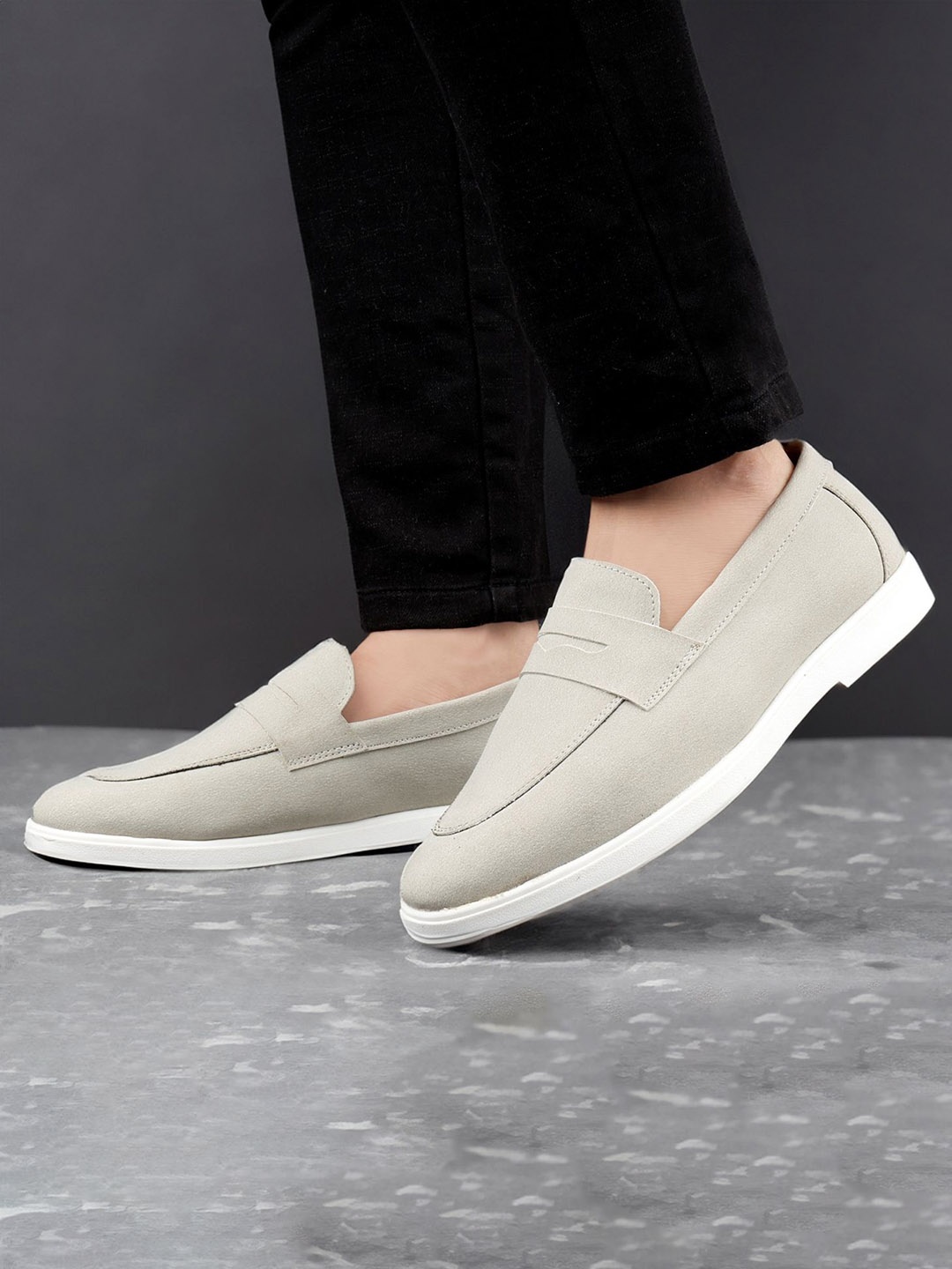 

Bxxy Men PU Penny Loafers, Grey