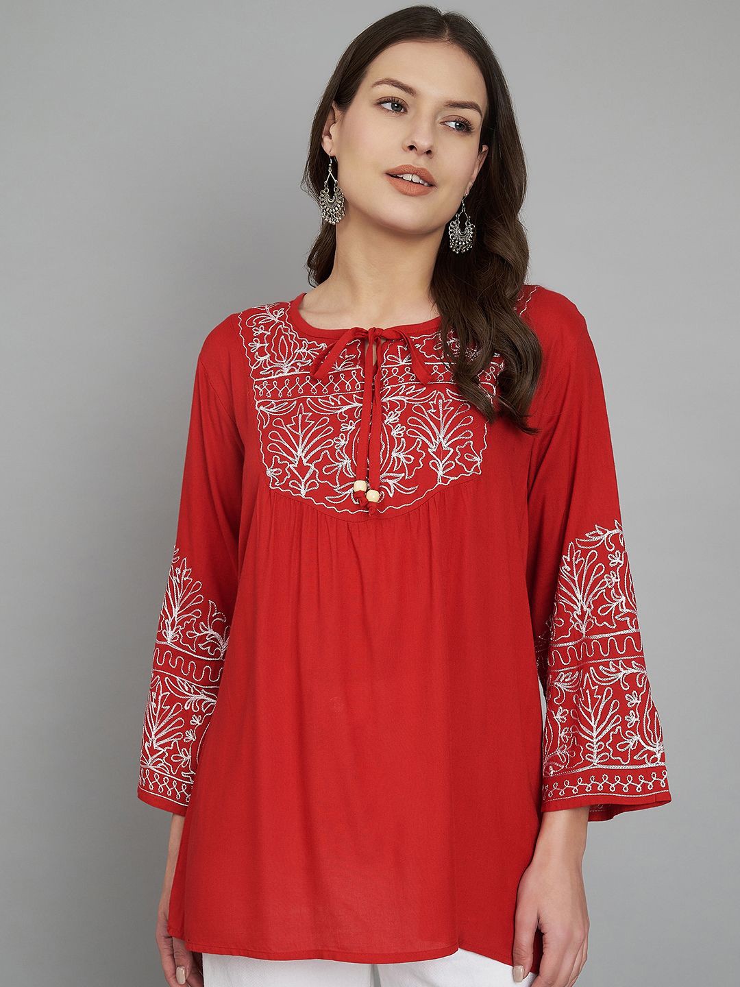 

SAAKAA Women Embroidery Tunics, Red