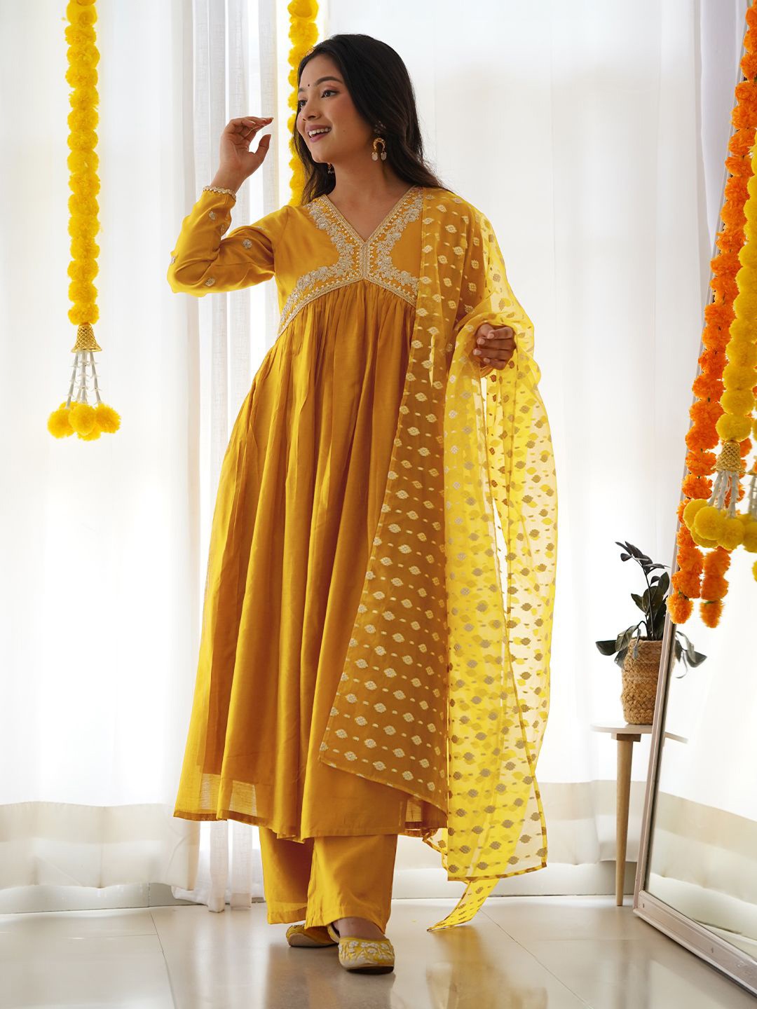 

Janasya Ethnic Motifs Embroidered Thread Work Chanderi Silk Kurta With Palazzos & Dupatta, Mustard