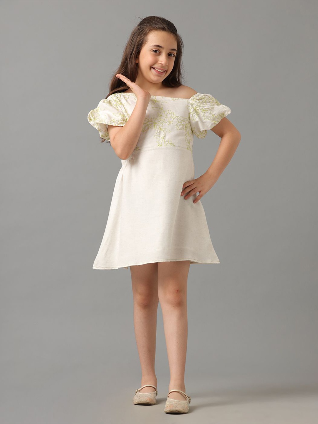 

UNDER FOURTEEN ONLY Girls Off-Shoulder Flutter Sleeve A-Line Mini Dress, White