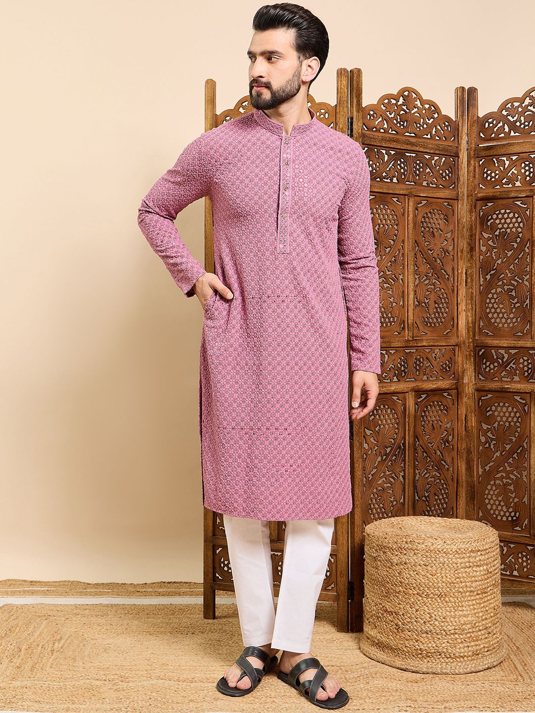 

HERE&NOW Floral Embroidered Sequinned Mandarin Collar Straight Kurta, Peach