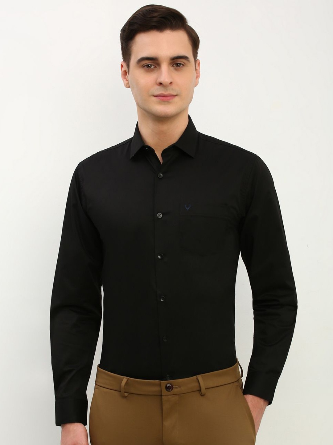 

Allen Solly Men Spread Collar Solid Cotton Slim Fit Formal Shirt, Black