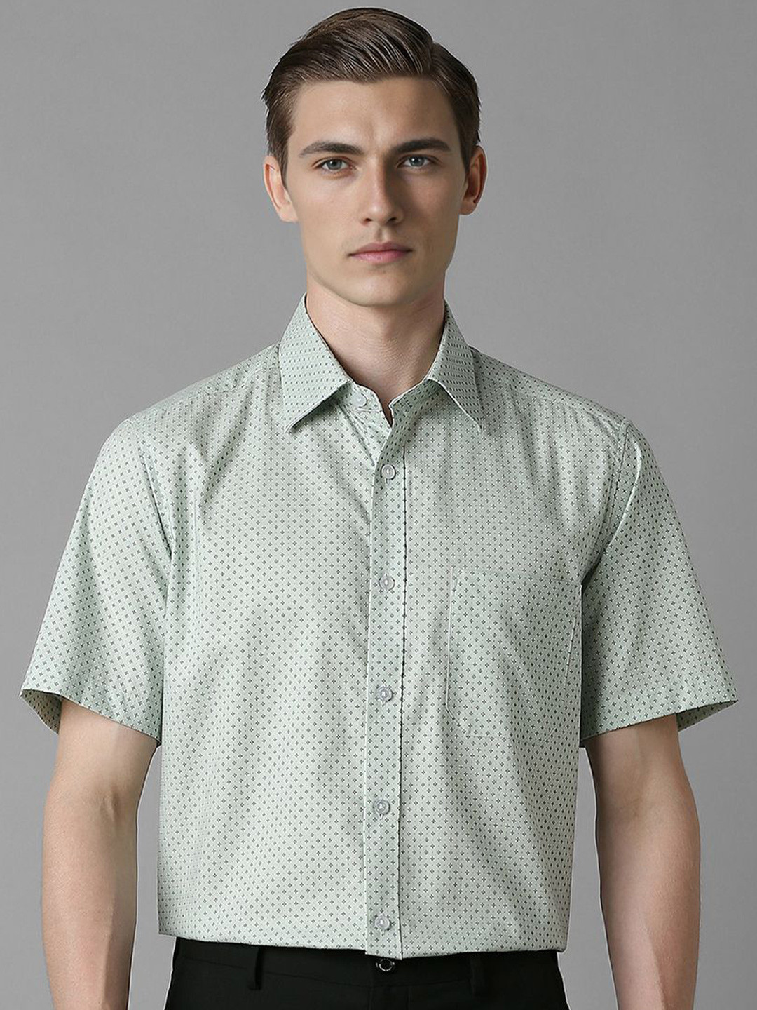 

Louis Philippe Men Spread Collar Micro Ditsy Printed Cotton Formal Shirt, Green