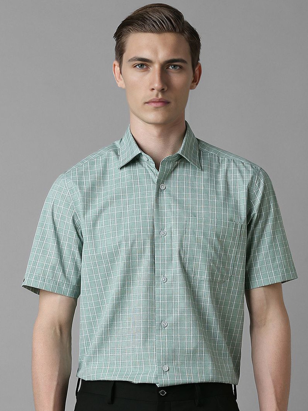 

Louis Philippe Men Spread Collar Checked Cotton Formal Shirt, Green