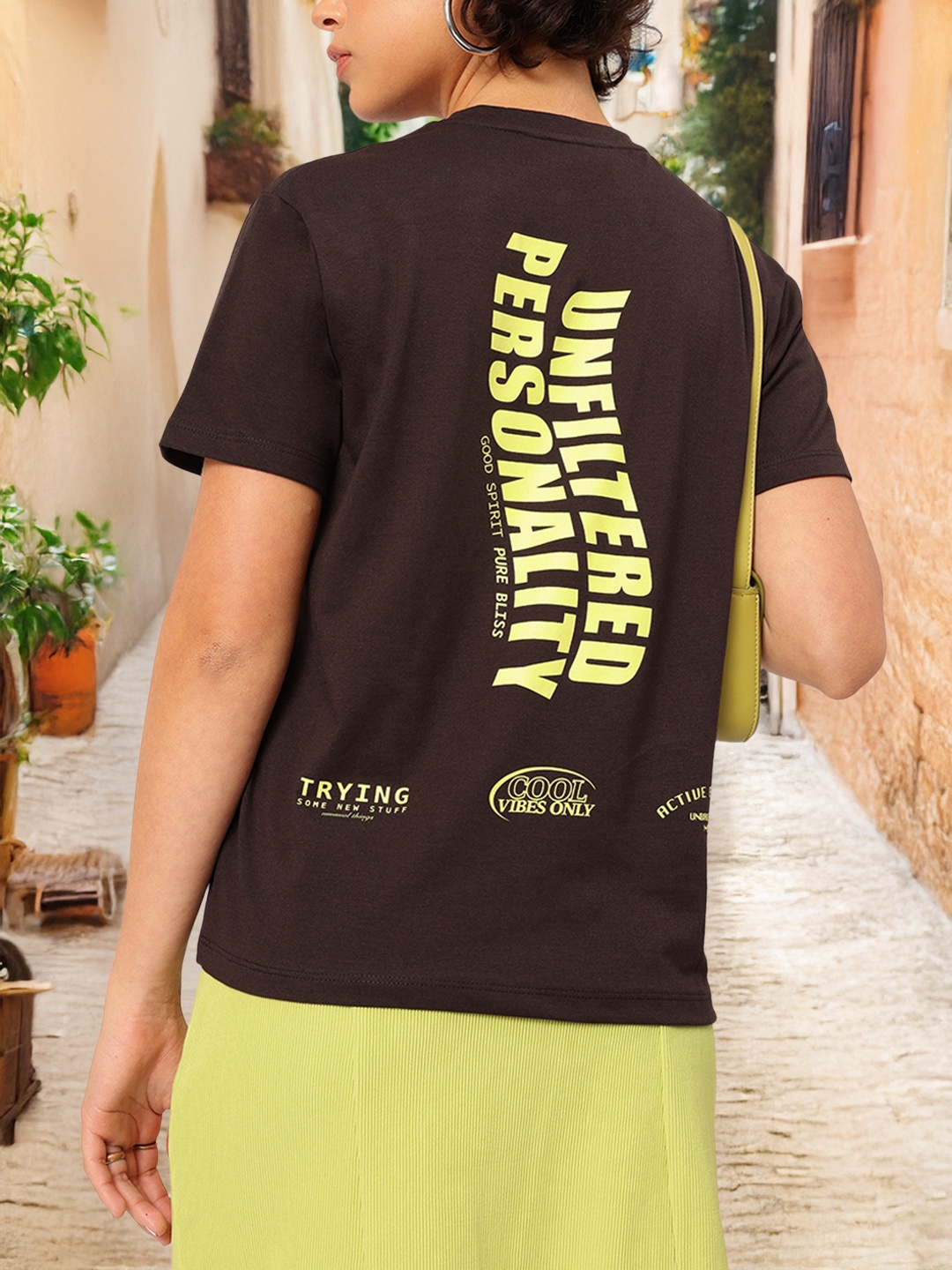 

DressBerry Elevated Basics Slang Printed Casual Tee, Black