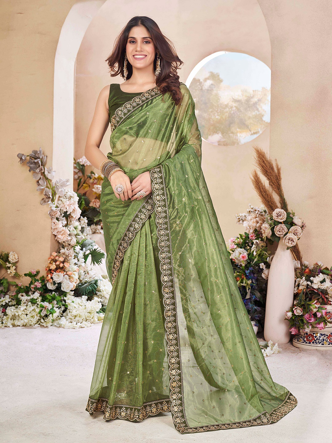 

Ethnielle Embellished Sequinned Net Saree, Gold