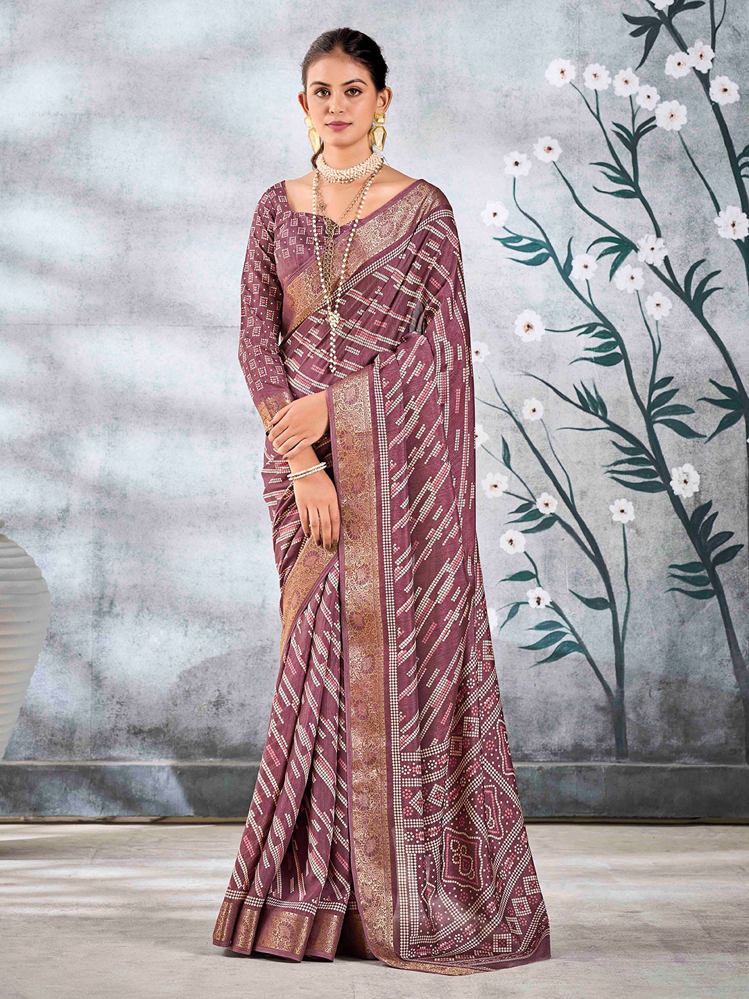 

Ethnielle Zari Woven Patola Saree, Purple