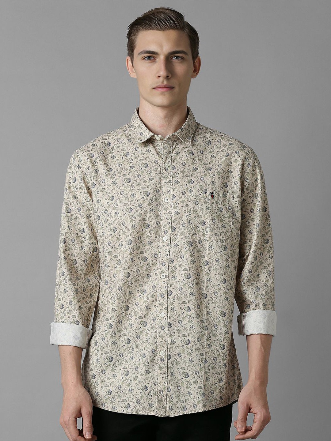 

Louis Philippe Jeans Men Slim Fit Floral Printed Spread Collar Cotton Casual Shirt, Beige