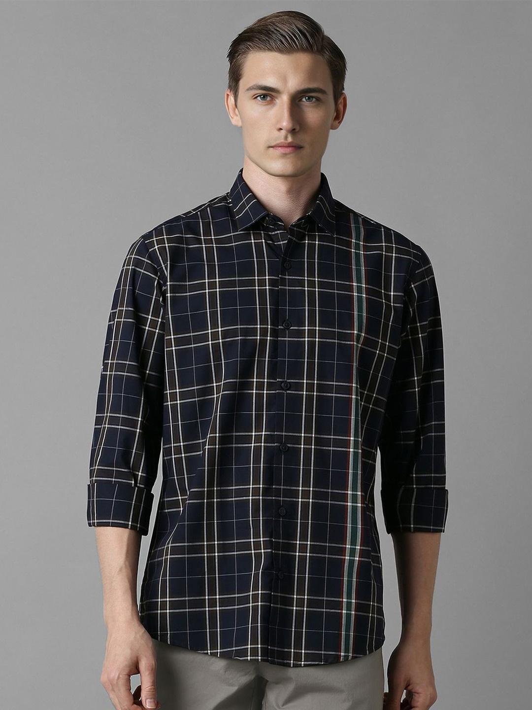 

Louis Philippe Sport Men Slim Fit Tartan Checks Opaque Checked Casual Shirt, Navy blue