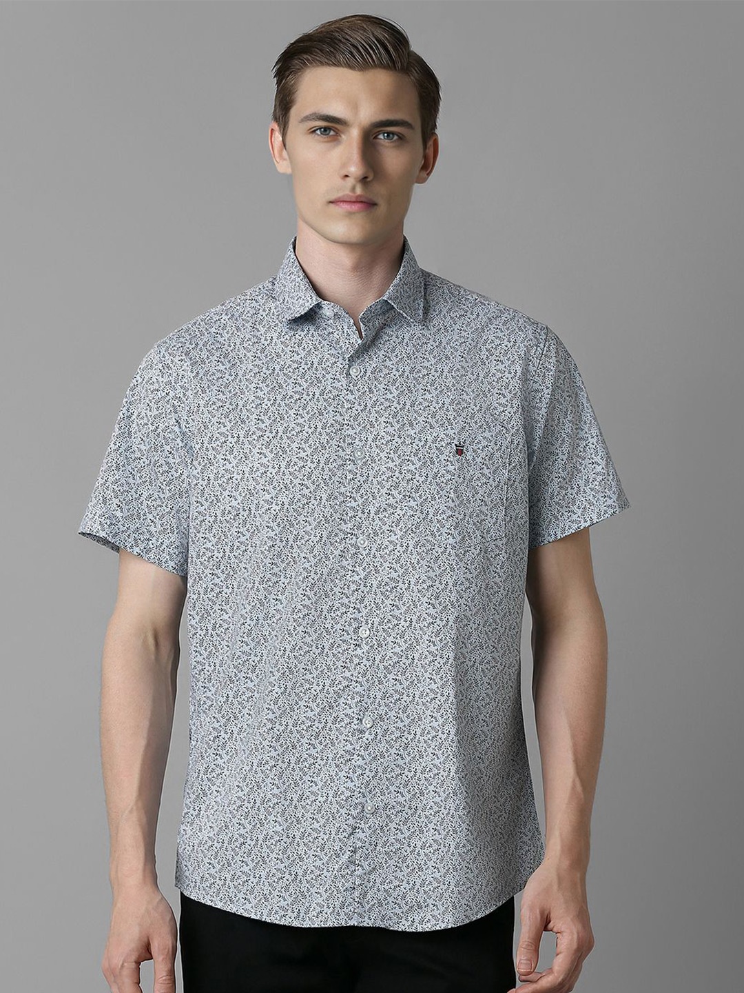 

Louis Philippe Sport Men Slim Fit Floral Opaque Printed Casual Shirt, Grey
