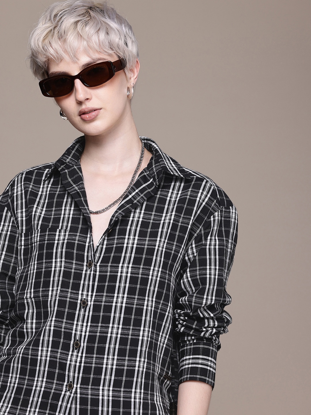 

Roadster Women Checked Oversized Casual Shirt, Black
