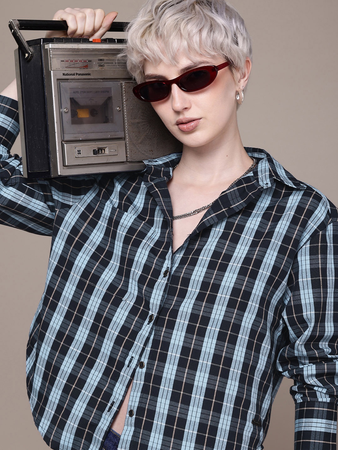 

Roadster Checked Oversized Casual Shirt, Navy blue