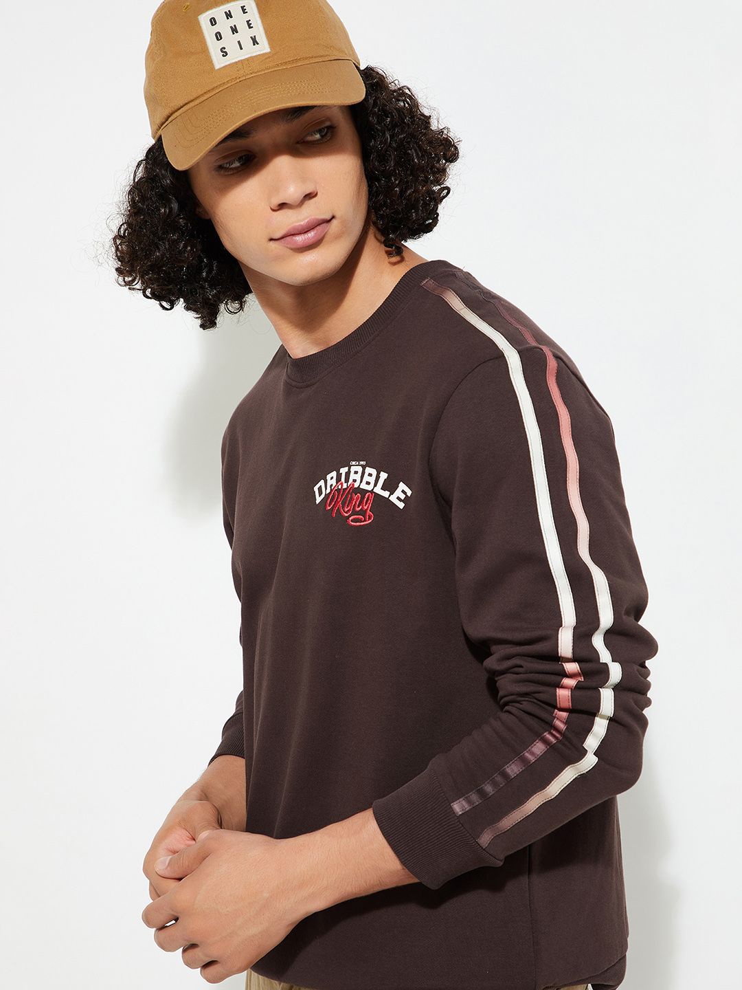 

max Men Sweatshirt, Brown