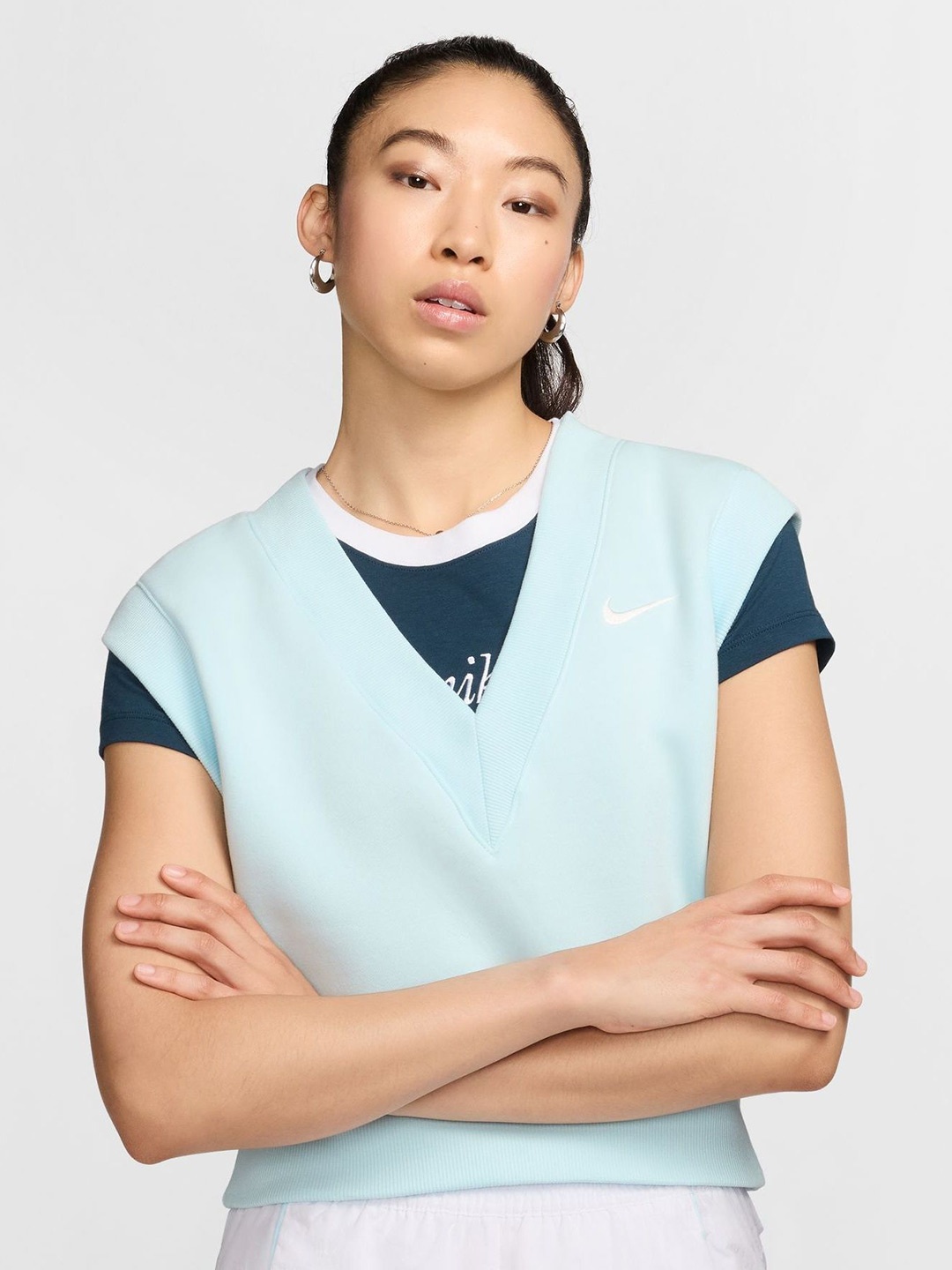 

Nike Women Sportswear Phoenix Fleece Loose V-Neck Sleeveless Cropped Top, Blue