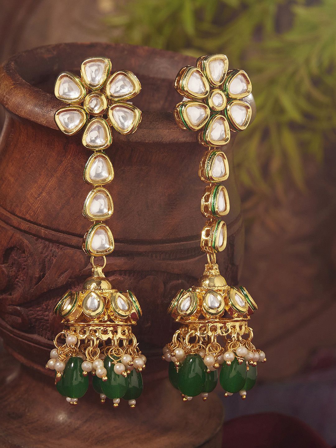 

Priyaasi Gold Plated Kundan Jhumkas