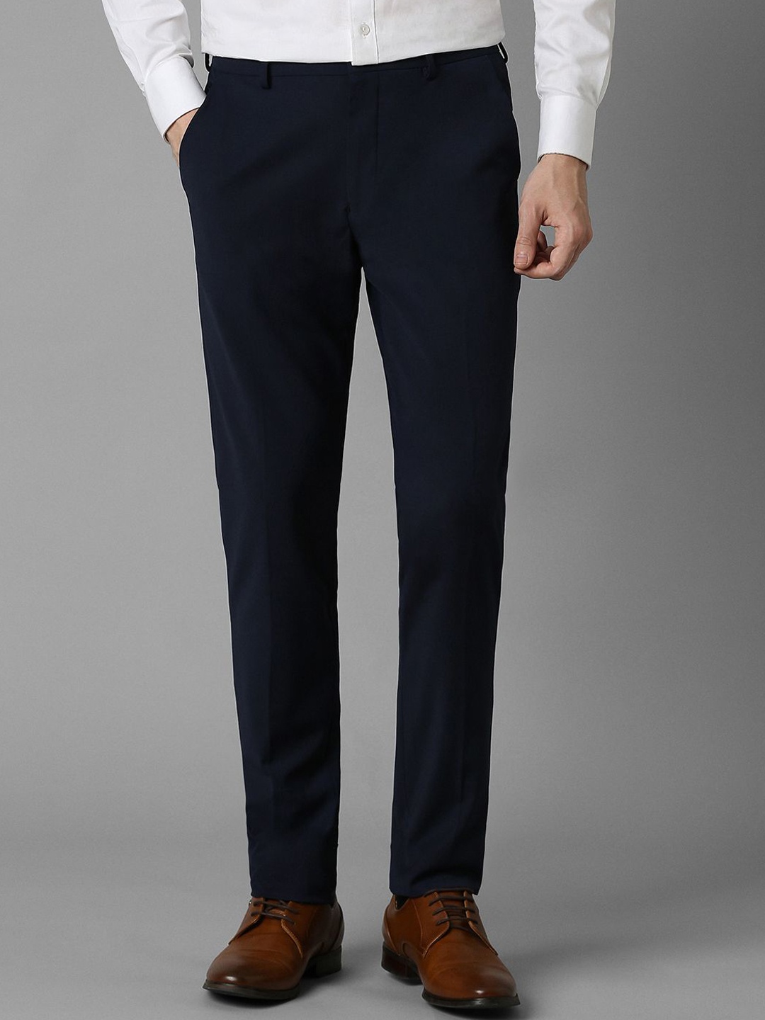 

Louis Philippe Men Slim Fit Formal Trousers, Navy blue