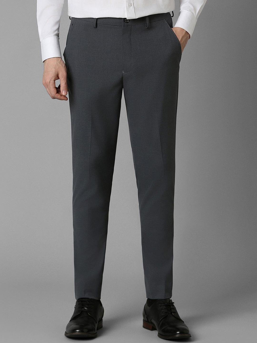 

Louis Philippe Men Carrot Fit Formal Trousers, Grey