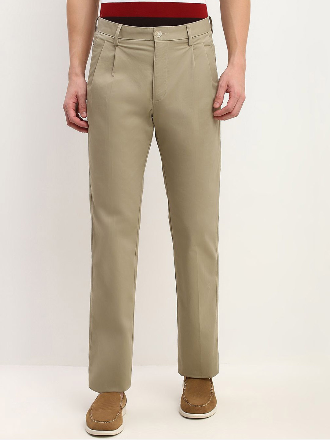 

Allen Solly Men Regular Fit Pleated Trousers, Khaki
