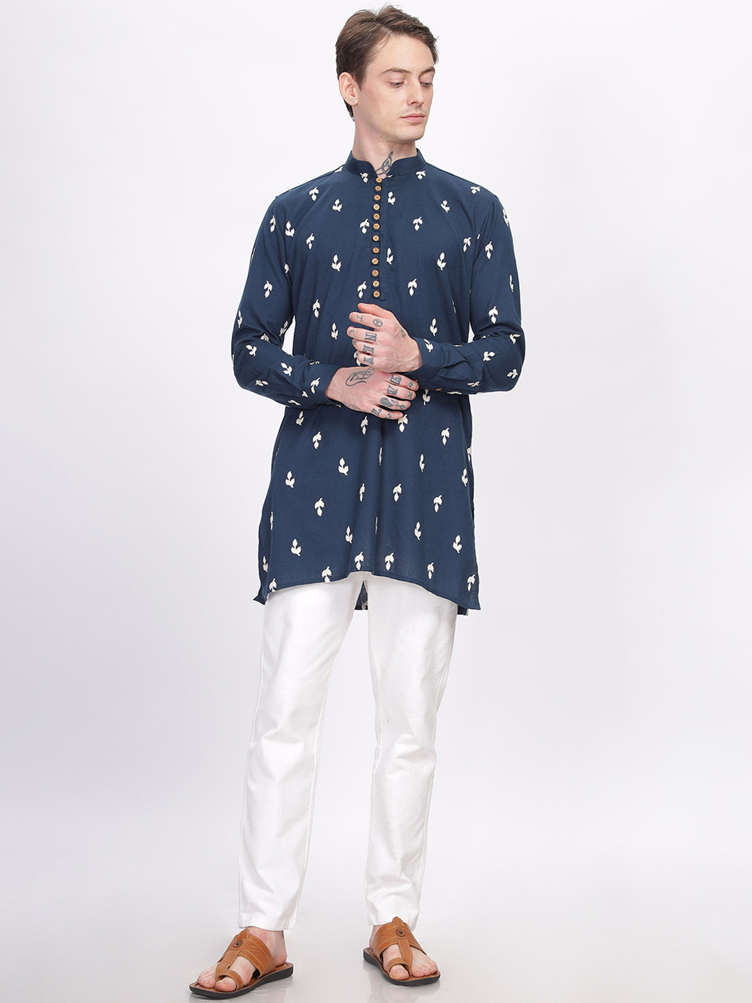 

Anouk Blue Floral Embroidered Thread Work Mandarin Collar Cotton Straight Kurta