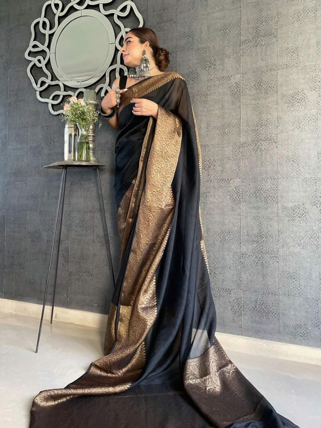 

Visit Wear Zari Pure Silk Kanjeevaram Saree, Black