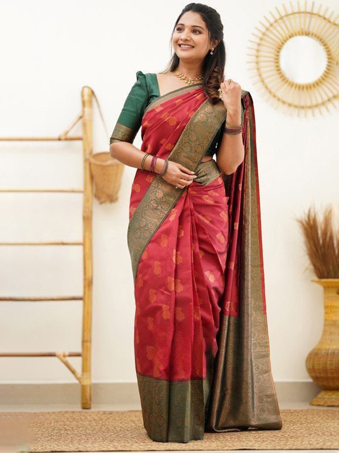 

Visit Wear Woven Design Zari Pure Silk Kanjeevaram Saree, Red