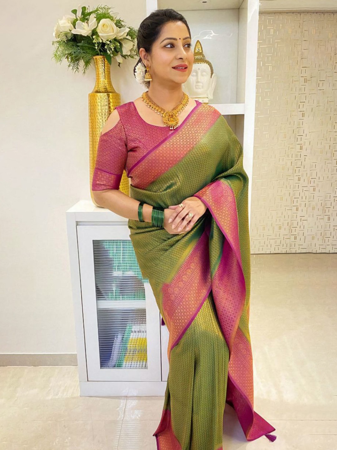 

Visit Wear Zari Woven Pure Silk Kanjeevaram Saree, Green