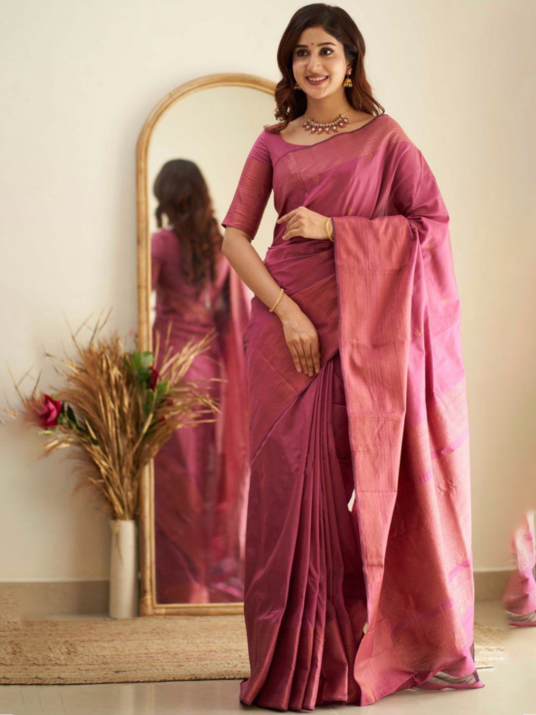 

Visit Wear Woven Design Zari Pure Silk Kanjeevaram Saree, Pink