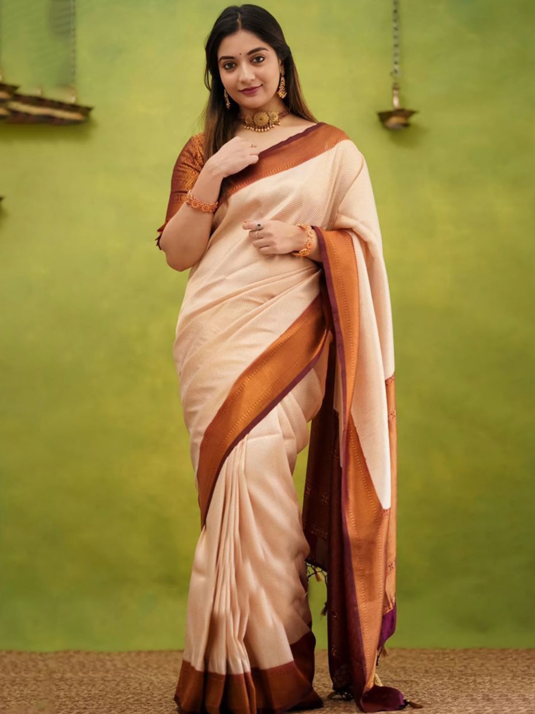 

Visit Wear Woven Design Zari Pure Silk Kanjeevaram Saree, Cream