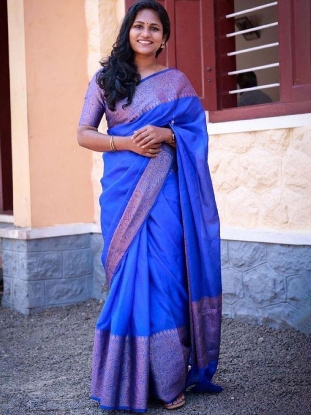 

Visit Wear Woven Design Zari Pure Silk Kanjeevaram Saree, Blue