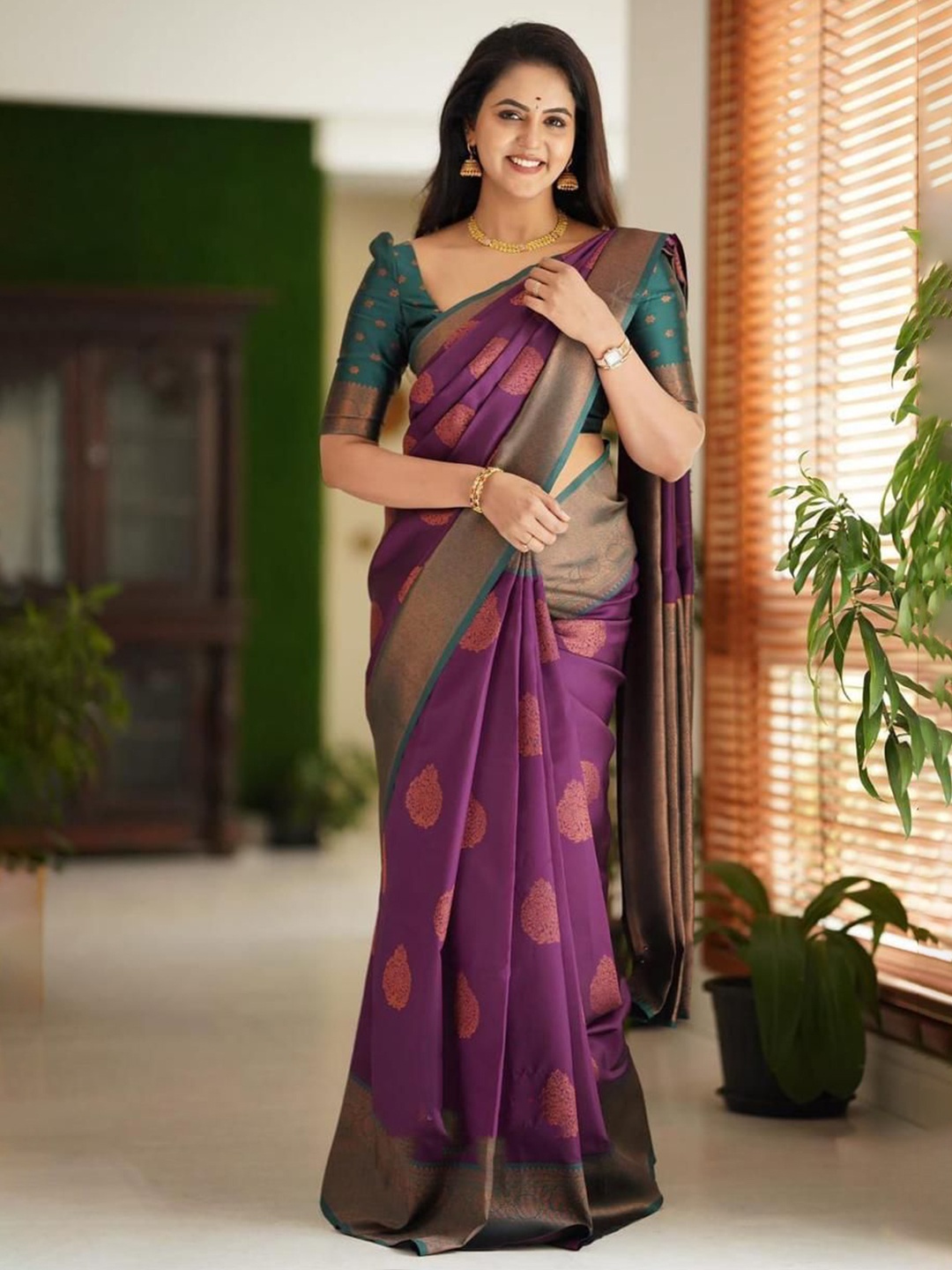 

Visit Wear Ethnic Motif Zari Woven Pure Silk Kanjeevaram Saree, Purple