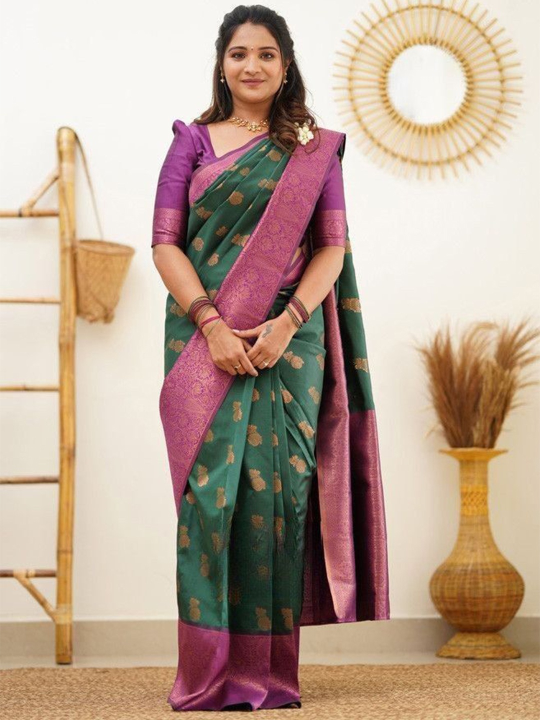

Visit Wear Ethnic Motif Zari Woven Pure Silk Kanjeevaram Saree, Green
