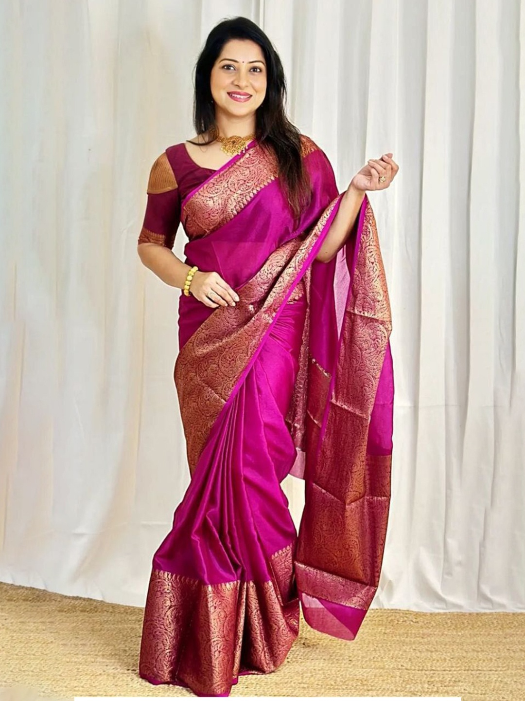 

Visit Wear Zari Woven Pure Silk Kanjeevaram Saree, Pink