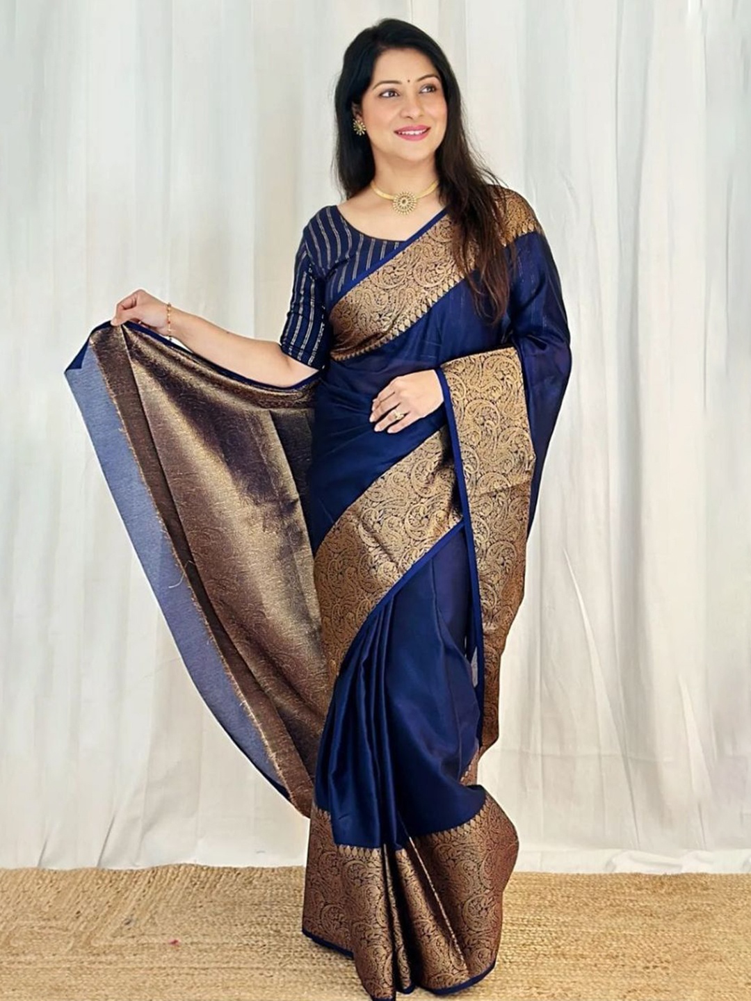 

Visit Wear Zari Pure Silk Kanjeevaram Saree, Blue
