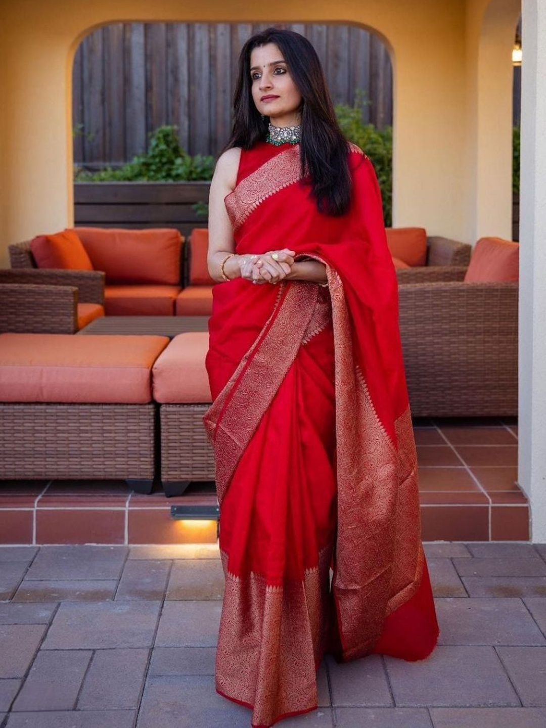 

Visit Wear Woven Design Zari Pure Silk Kanjeevaram Saree, Red